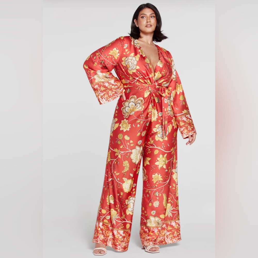 FASHION TO FIGURE Floral Print Jumpsuit